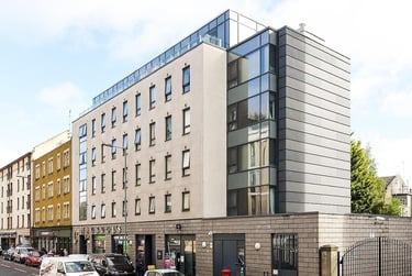1 bed studio, Potterrow, Old Town, Edinburgh, EH89BT - Image 10